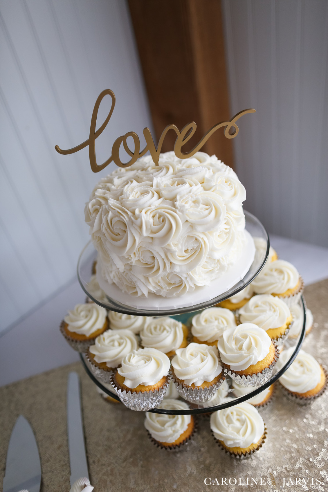 The Inn on Pamlico Sound Sunset Wedding by Caroline Jarvis Photography