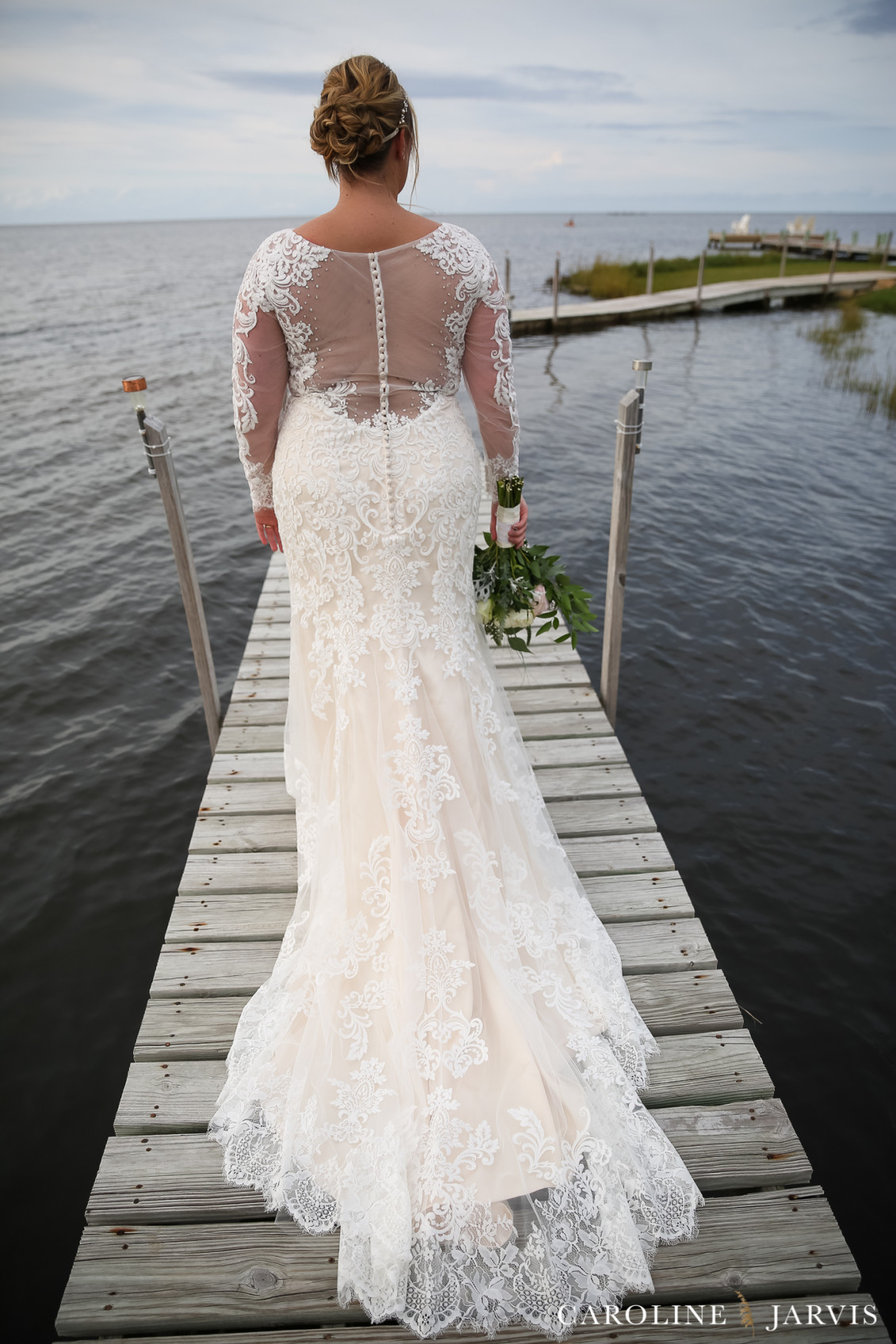 The Inn on Pamlico Sound Sunset Wedding by Caroline Jarvis Photography