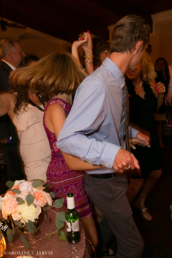 108 Budleigh Wedding in Manteo, NC - Mr. & Mrs. Wood by Caroline Jarvis Photography 2-April 29, 20171196