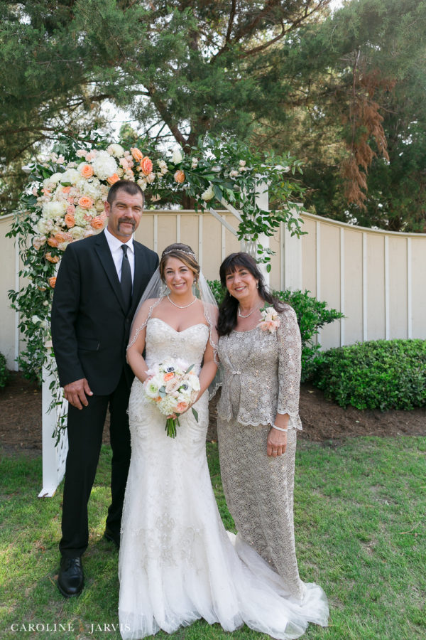 108 Budleigh Wedding in Manteo, NC - Mr. & Mrs. Wood by Caroline Jarvis Photography 2-April 29, 2017338