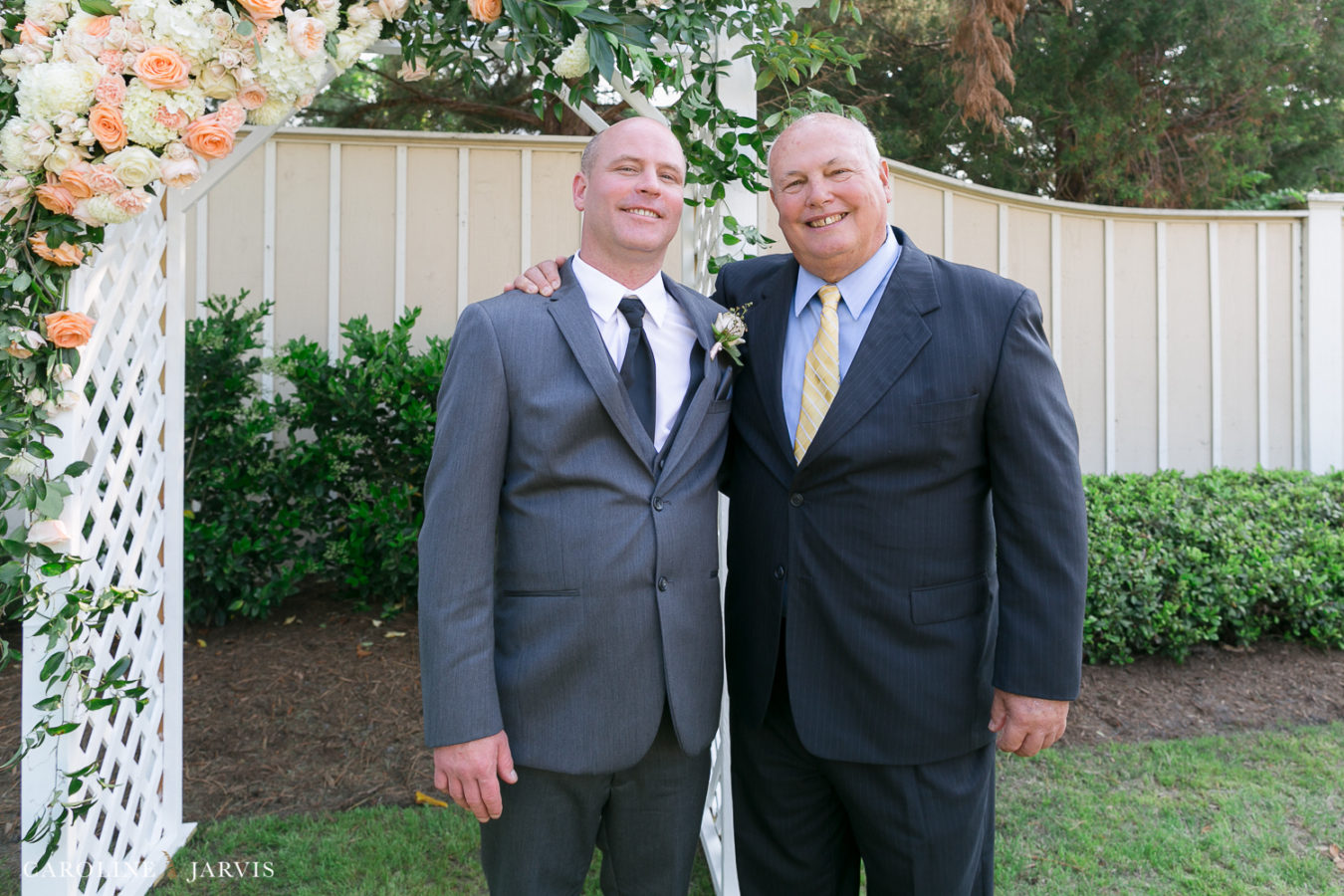 108 Budleigh Wedding in Manteo, NC - Mr. & Mrs. Wood by Caroline Jarvis Photography 2-April 29, 2017397