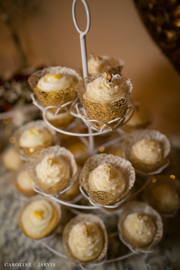 108 Budleigh Wedding in Manteo, NC - Mr. & Mrs. Wood by Caroline Jarvis Photography 2-April 29, 2017531