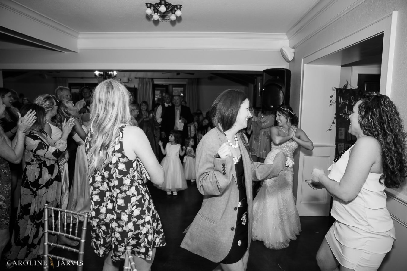 108 Budleigh Wedding in Manteo, NC - Mr. & Mrs. Wood by Caroline Jarvis Photography 4-April 29, 2017157