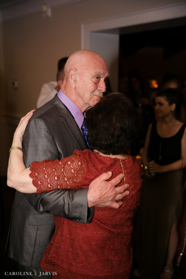 108 Budleigh Wedding in Manteo, NC - Mr. & Mrs. Wood by Caroline Jarvis Photography 4-April 29, 2017234