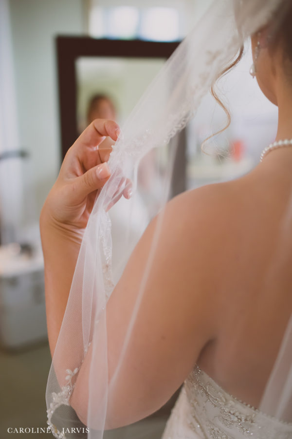 108 Budleigh Wedding in Manteo, NC - Mr. & Mrs. Wood by Caroline Jarvis Photography-April 29, 2017505