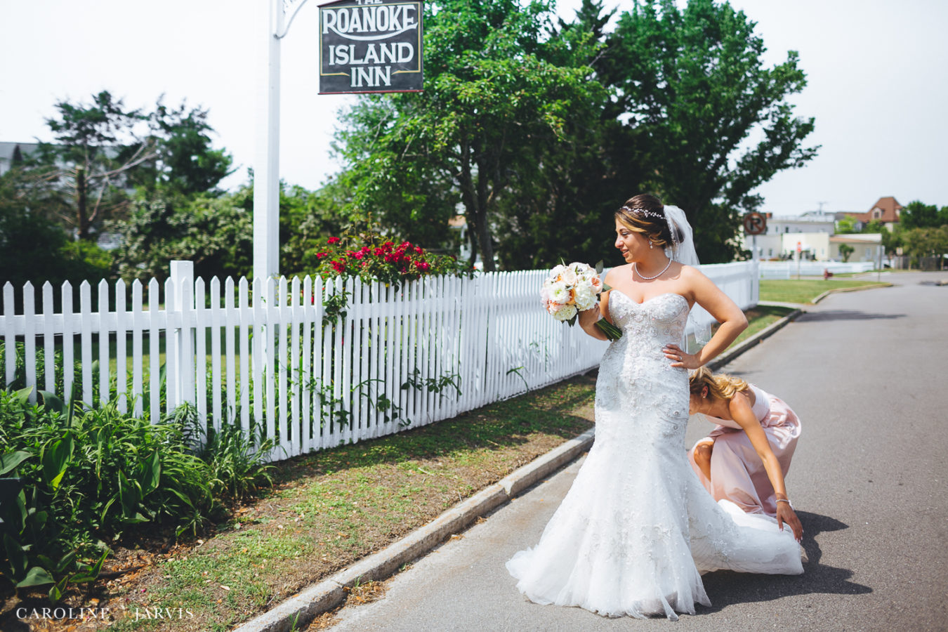 108 Budleigh Wedding in Manteo, NC - Mr. & Mrs. Wood by Caroline Jarvis Photography-April 29, 2017562