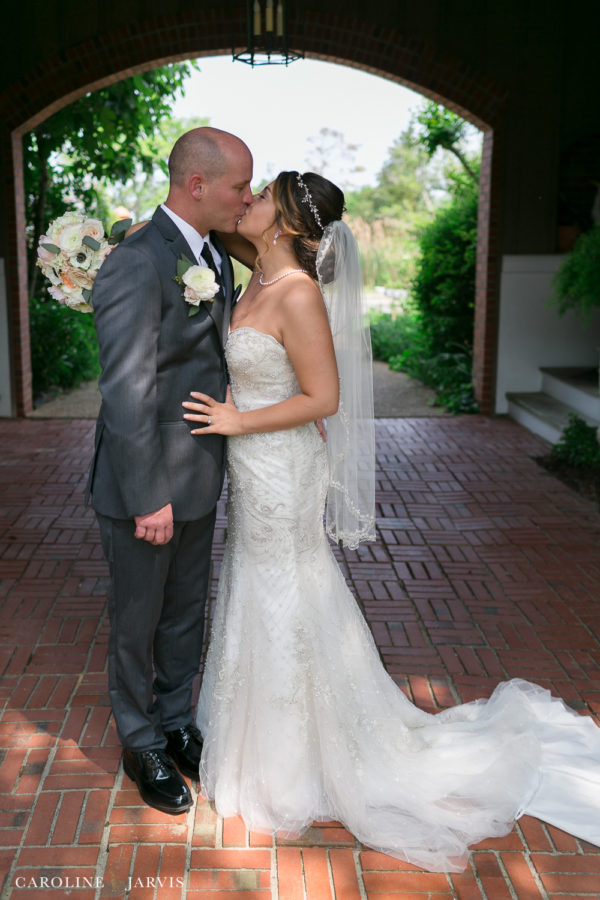 108 Budleigh Wedding in Manteo, NC - Mr. & Mrs. Wood by Caroline Jarvis Photography-April 29, 2017747