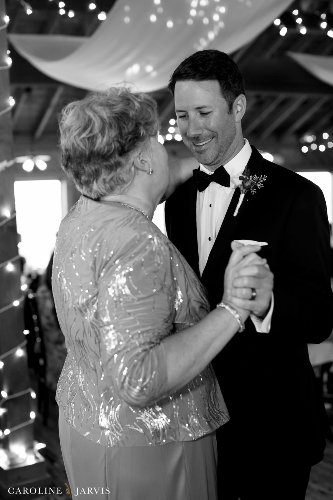 Kitty_Hawk_Pier_Wedding_by_Caroline_Jarvis_Photography_Hubbard1-May 05, 20181719