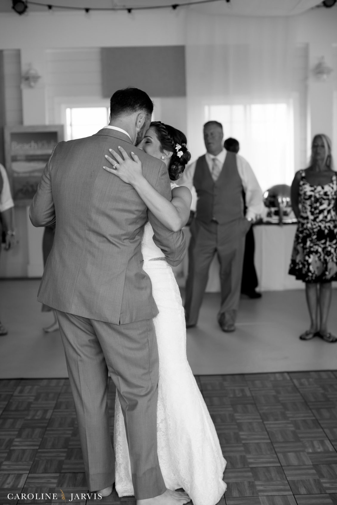 Koru_Beach_Klub_Wedding_by_Caroline_Jarvis_Photography_Cortney_Chris2-September 08, 2018159