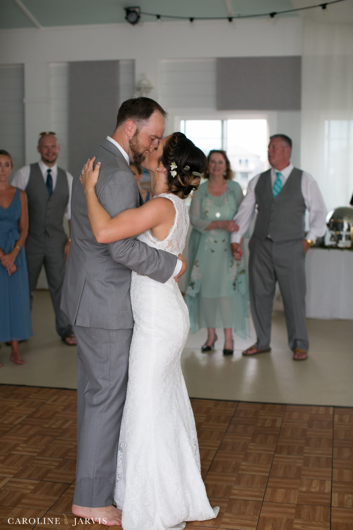 Koru_Beach_Klub_Wedding_by_Caroline_Jarvis_Photography_Cortney_Chris2-September 08, 2018163