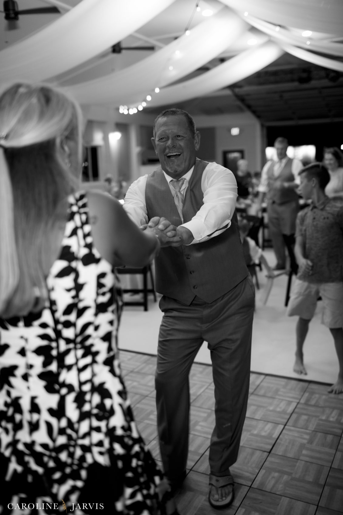 Koru_Beach_Klub_Wedding_by_Caroline_Jarvis_Photography_Cortney_Chris2-September 08, 2018859