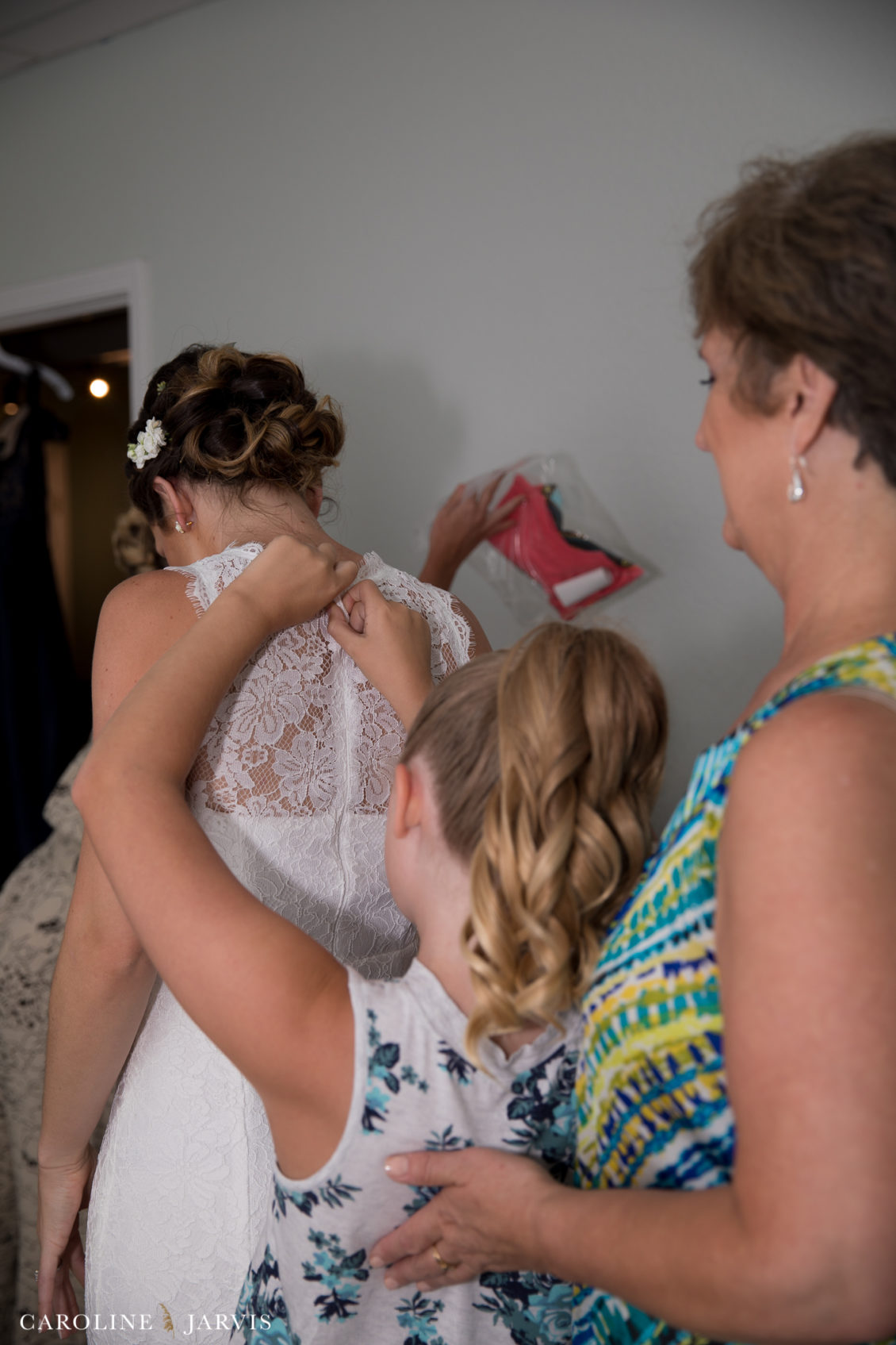 Koru_Beach_Klub_Wedding_by_Caroline_Jarvis_Photography_Cortney_Chris3-September 08, 2018164