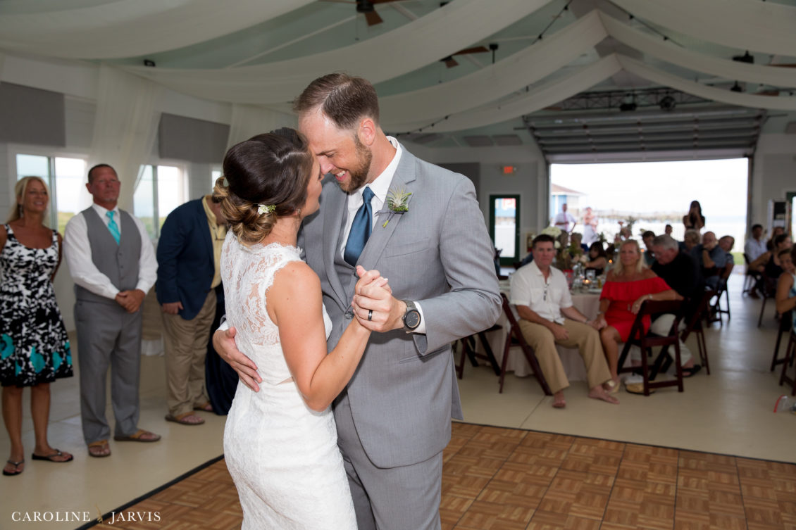 Koru_Beach_Klub_Wedding_by_Caroline_Jarvis_Photography_Cortney_Chris3-September 08, 2018644